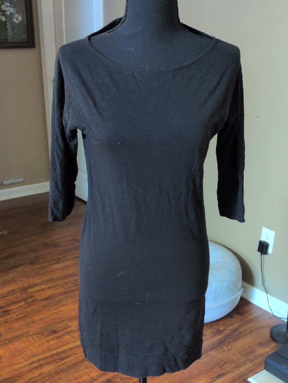 Lilly Pulitzer Black Scoop-Neck Long Sleeve Tee